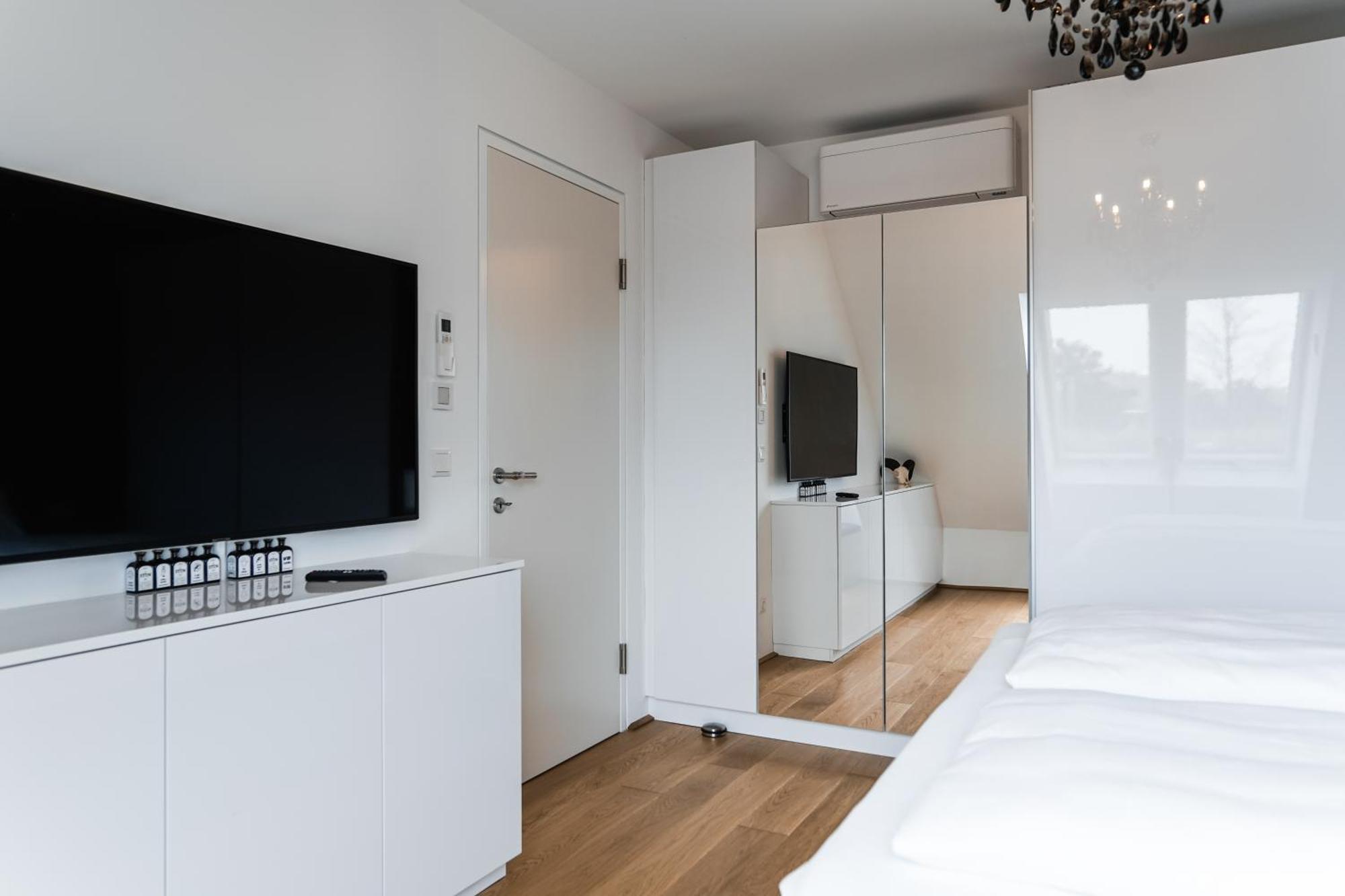 Modern Stylish Design Apartment With Free Parking Emily Vienna Exterior photo